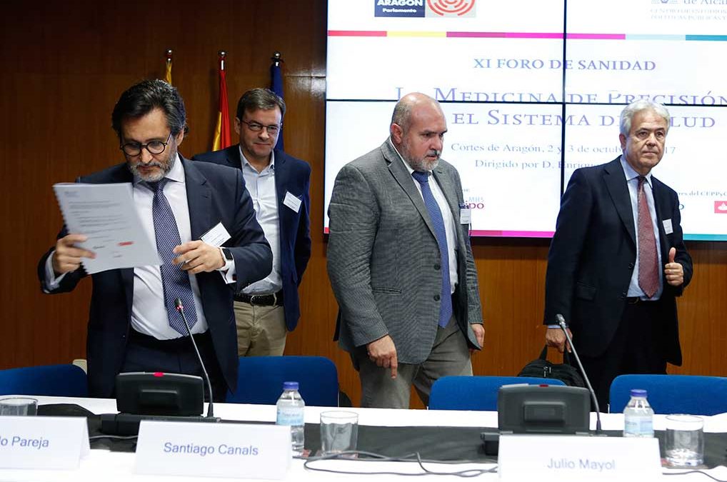 Expertos del ámbito sanitario debaten sobre el impacto de la medicina de precisión en el SNS