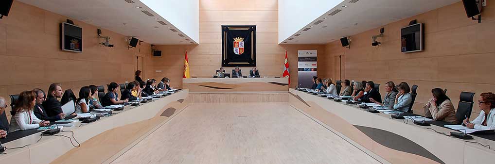 Las Cortes de Castilla y León acogen el curso “Sistema Sanitario e Innovación” del Centro de Estudios de Políticas Públicas y Gobierno de la Universidad de Alcalá