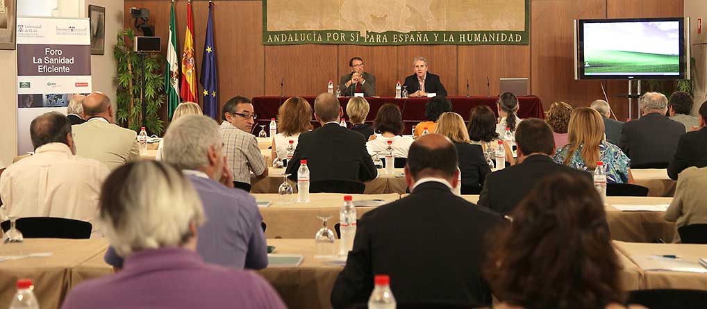 El Parlamento de Andalucía acoge el Foro sobre la Sanidad Eficiente